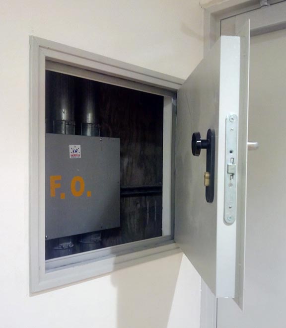 Puerta Registro